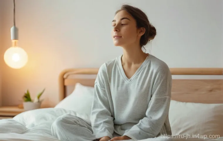 서큘래딘 조명 설계에서의 공간 피드백 - **Prompt: Cozy Morning Awakening with Adaptive Light**
    A serene, warm-toned indoor shot of a you...